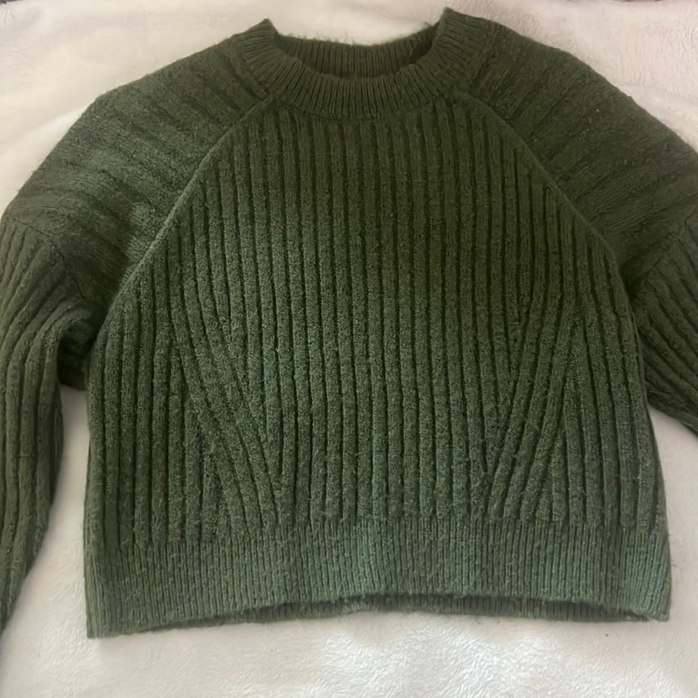 long sleeve green top